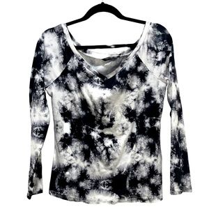 Shein Curve Tie Dye Long Sleeve Top